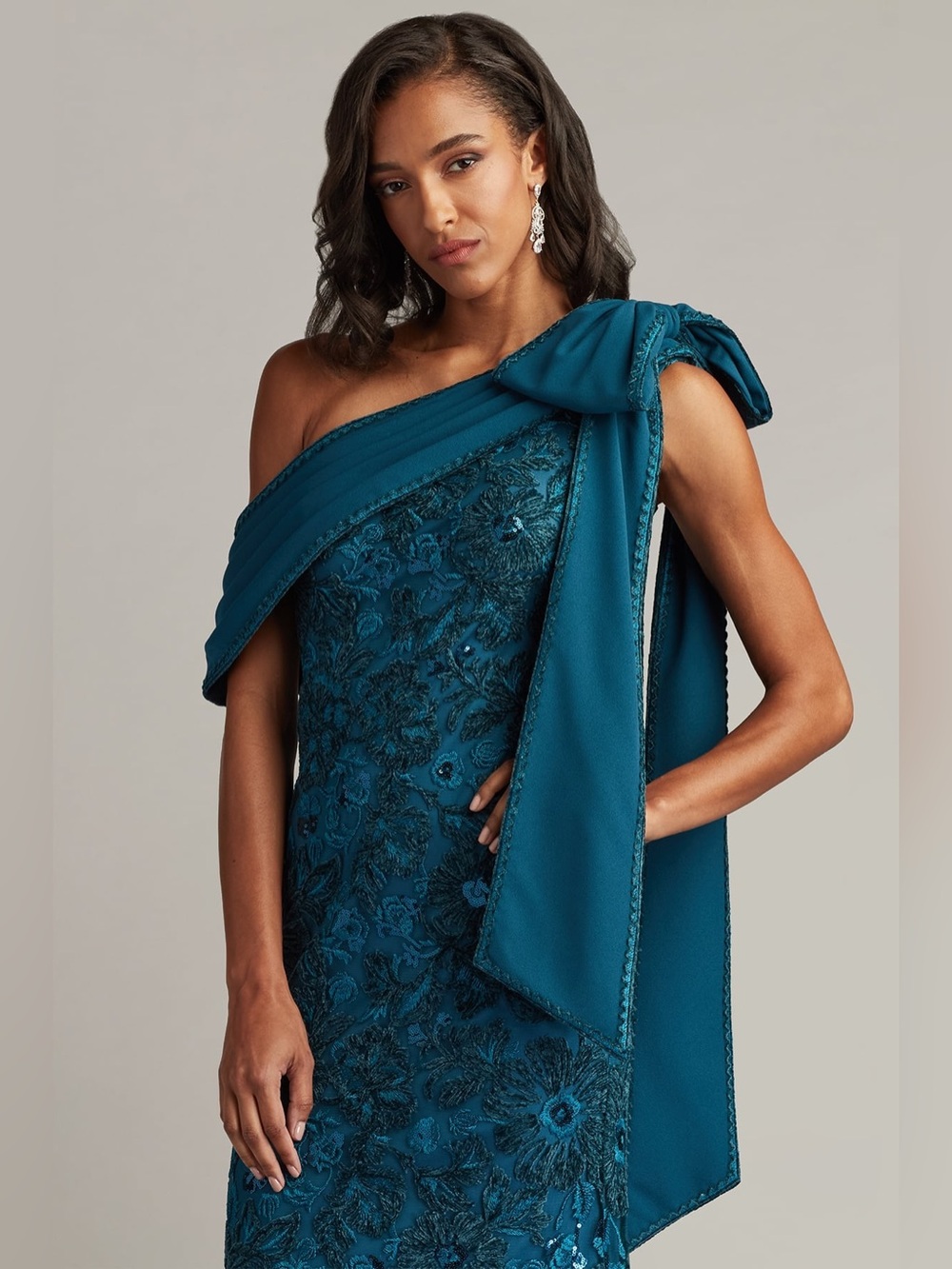 NEW Tadashi Shoji Beaded Floral One-Shoulder Gown In Cerulean Dress Size 10 - Picture 13 of 13